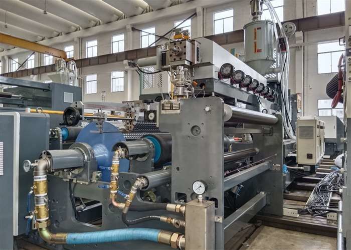 Ικανότητα 200 - 400 kg/hr Μηχανή στρώσης επικαλύψεων με εκτόξευση Μαξ. Ταχύτητα επικάλυψης 200 M/min