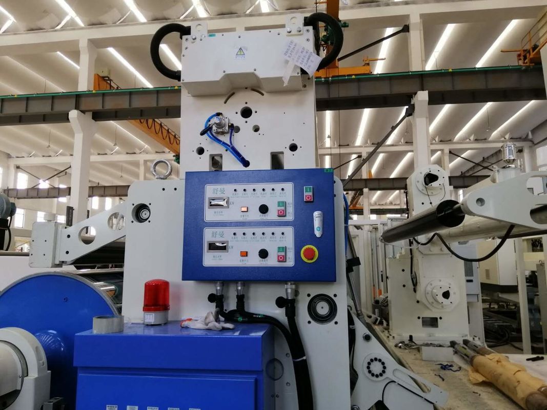 Ειδική μηχανή 1100/1300/1600/2100/2400mm τοποθέτησης σε στρώματα κουρδιστηριών και Unwinders πλαισιωμένη διπλάσιο πλάτος